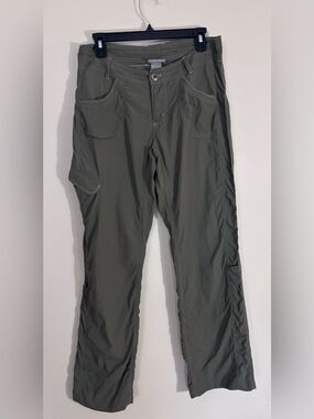 Kuhl Womens 8 Short Olive Cargo Hiking Pants Nylon Gorpcore Outdoor Utility